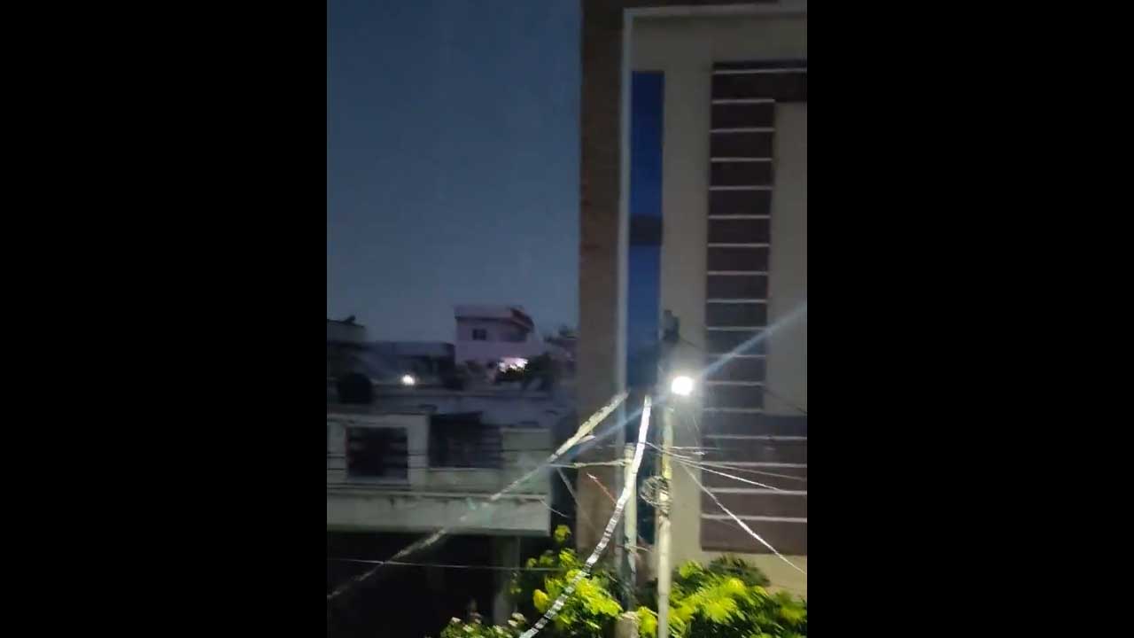 Rain Update | హైదరాబాద్‌లో చిరుజల్లులు.. రాగల 36 గంటల్లో ఉరుములు, మెరుపులతో కూడిన వానలు