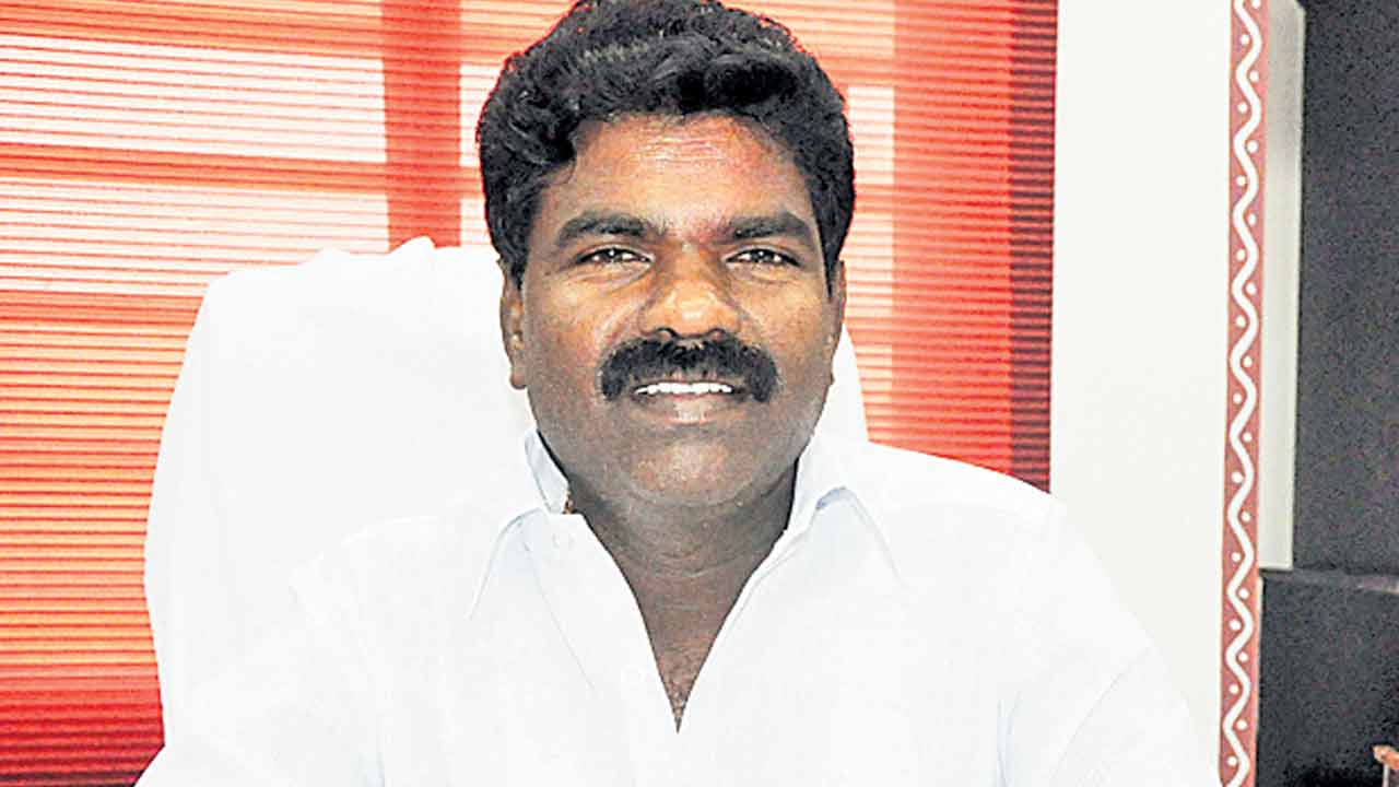 సవరణలకు ఆనాడు అందెశ్రీ ఒప్పుకోలే!