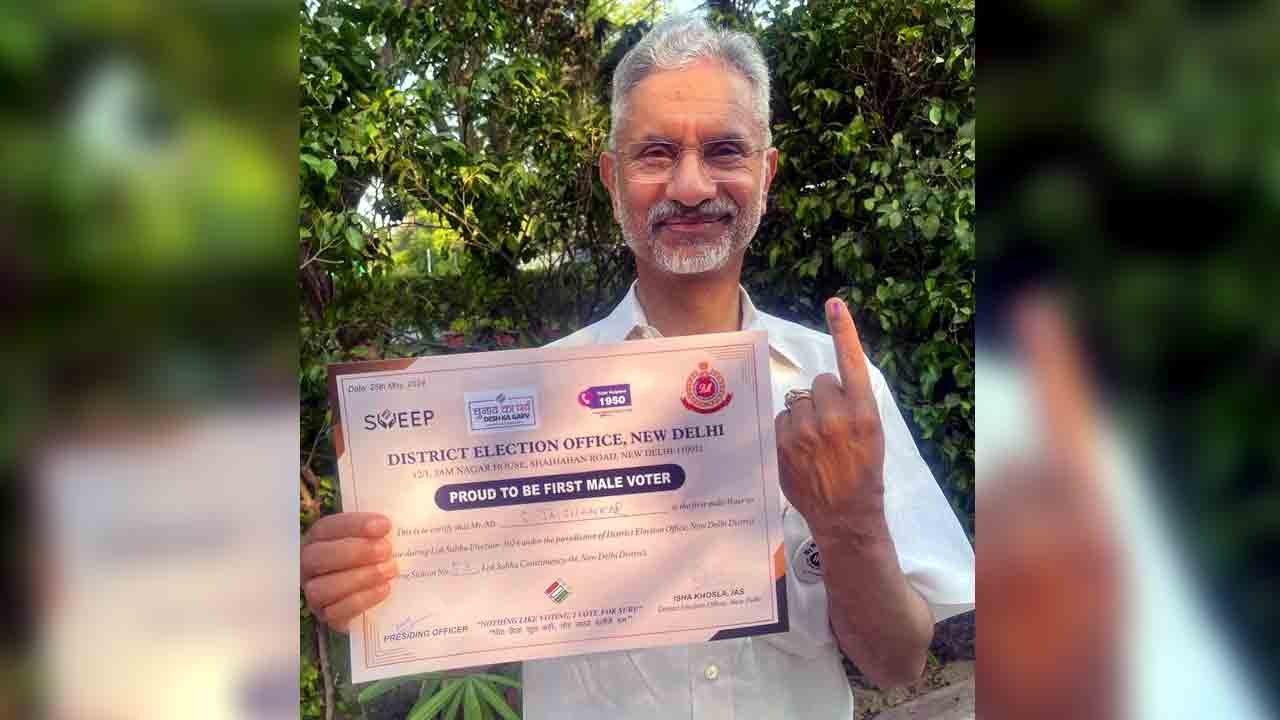 Jaishankar | కేంద్ర మంత్రి జైశంకర్‌కు అరుదైన అవకాశం.. ఎన్నికల సంఘం నుంచి సర్టిఫికెట్‌