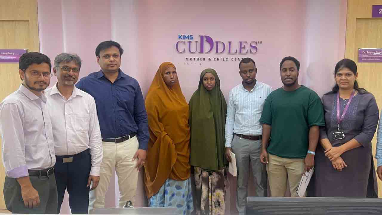Somalia Girl-Kims | సోమాలియా 14 ఏండ్ల‌ బాలిక క‌డుపులో 3.7 కిలోల కణితి.. విజ‌య‌వంతంగా తొల‌గించిన కిమ్స్ వైద్యులు..!