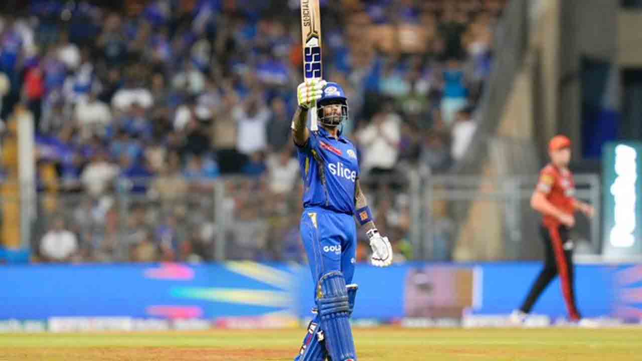 MI vs SRH | సూర్య హాఫ్ సెంచ‌రీ.. గెలుపు దిశ‌గా ముంబై