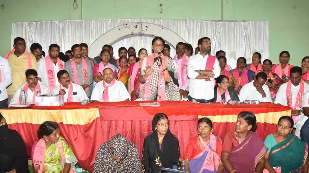 Sabitha Indra Reddy | జాతీయ పార్టీలతో తెలంగాణకు న్యాయం జరగదు : మాజీ మంత్రి సబితా ఇంద్రారెడ్డి