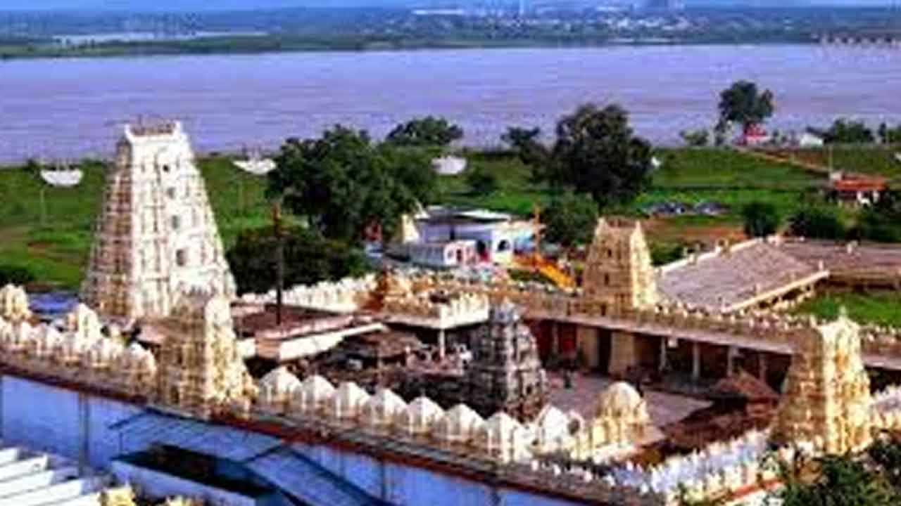 అమెరికాలో భద్రాద్రి ఆలయం