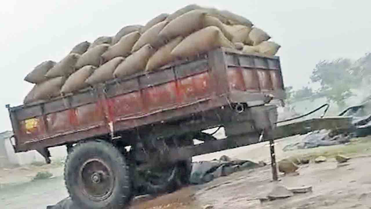 వర్షం బీభత్సం