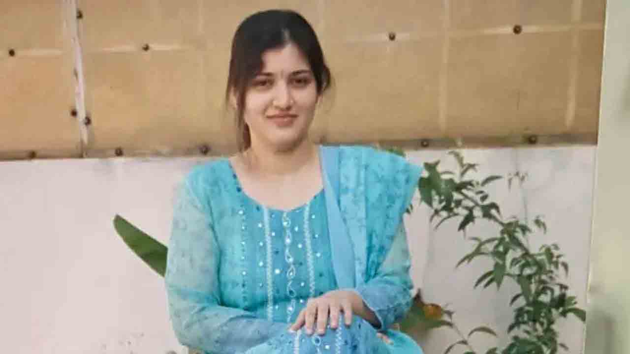 Sudheer Babu | సతీమణి పెళ్లి చూపులు ఫొటో షేర్ చేసిన టాలీవుడ్ హీరో.. స్పెషల్‌ ఇదే