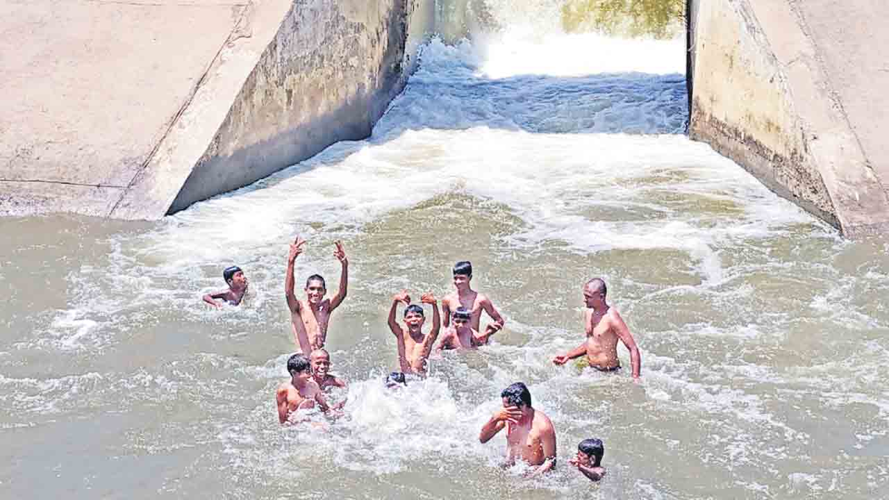 ఈత.. మృత్యువాత