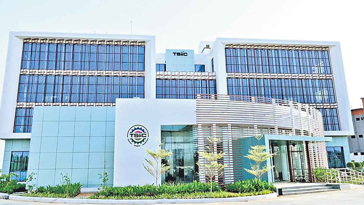 కోడ్‌ ముగిశాకే పరిశ్రమలకు భూములు