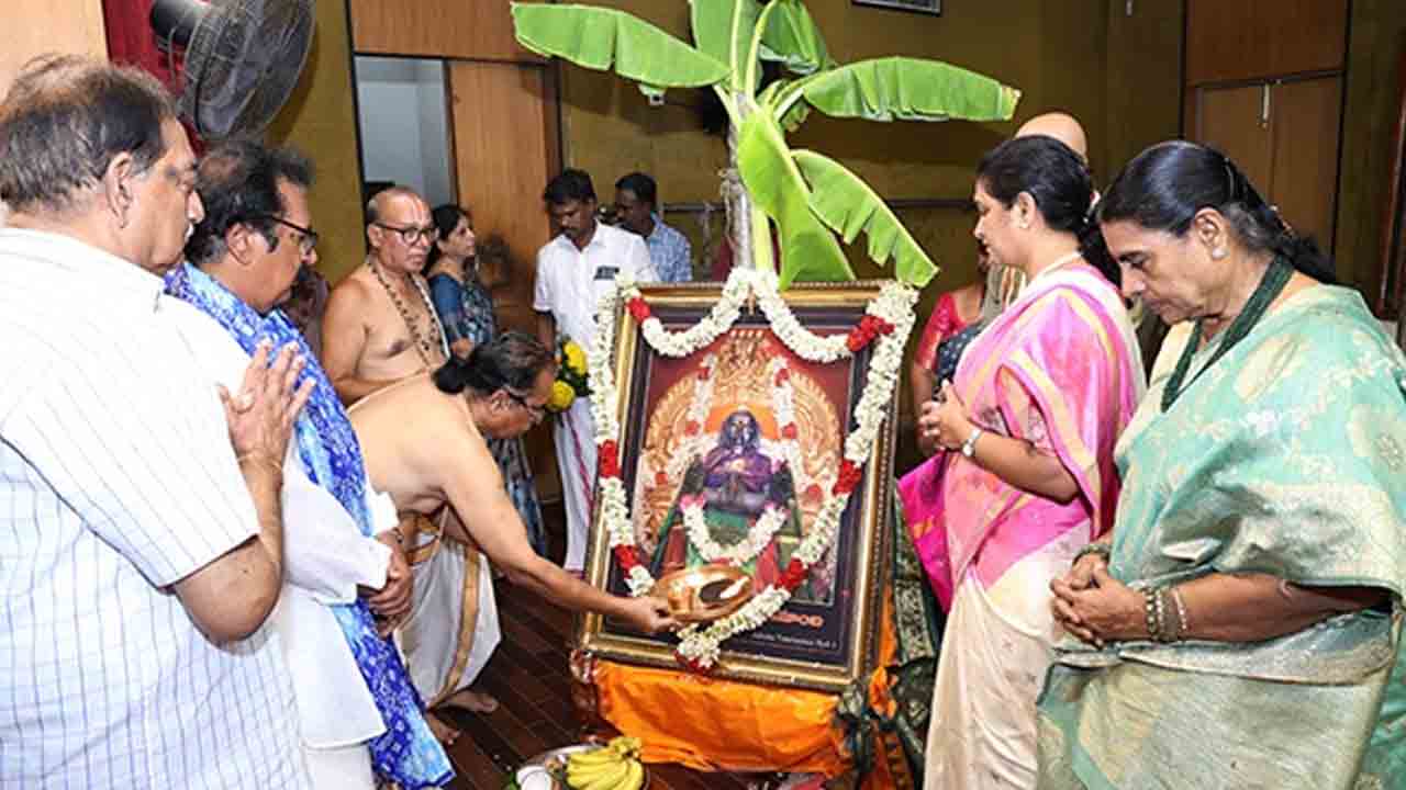 Vengamamba | వెంగమాంబ సాహిత్యాన్ని జన బాహుళ్యంలోకి తీసుకెళ్లేందుకు టీటీడీ కృషి : జేఈవో గౌతమి