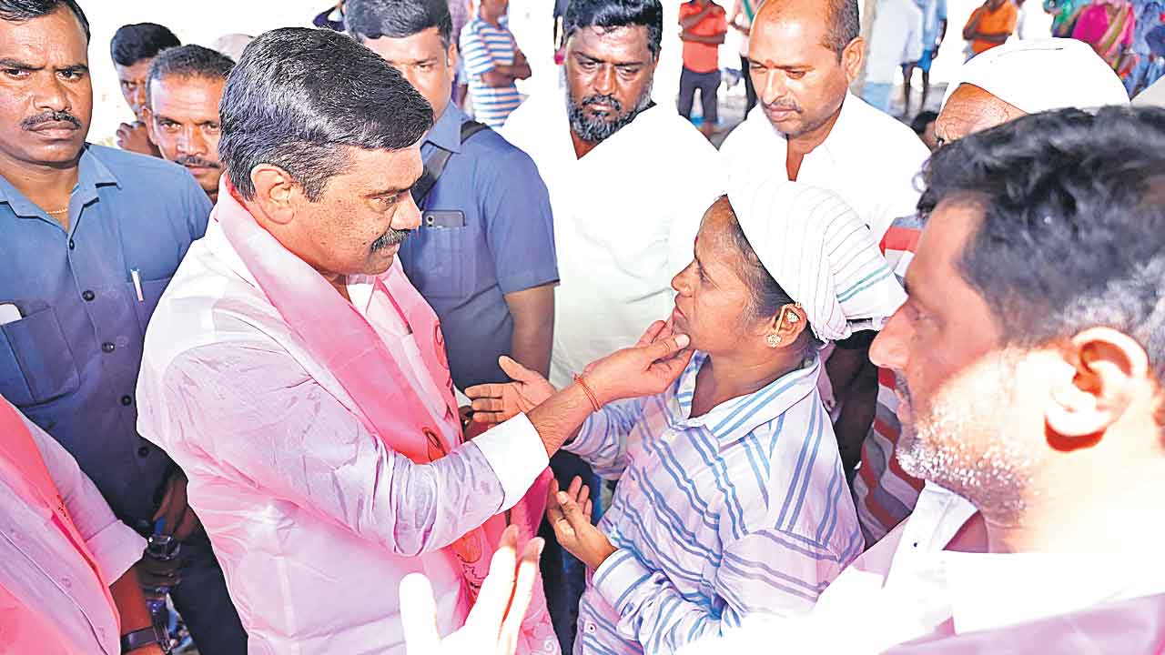 హామీలను గాలికొదిలేసిన రేవంత్‌ సర్కార్‌