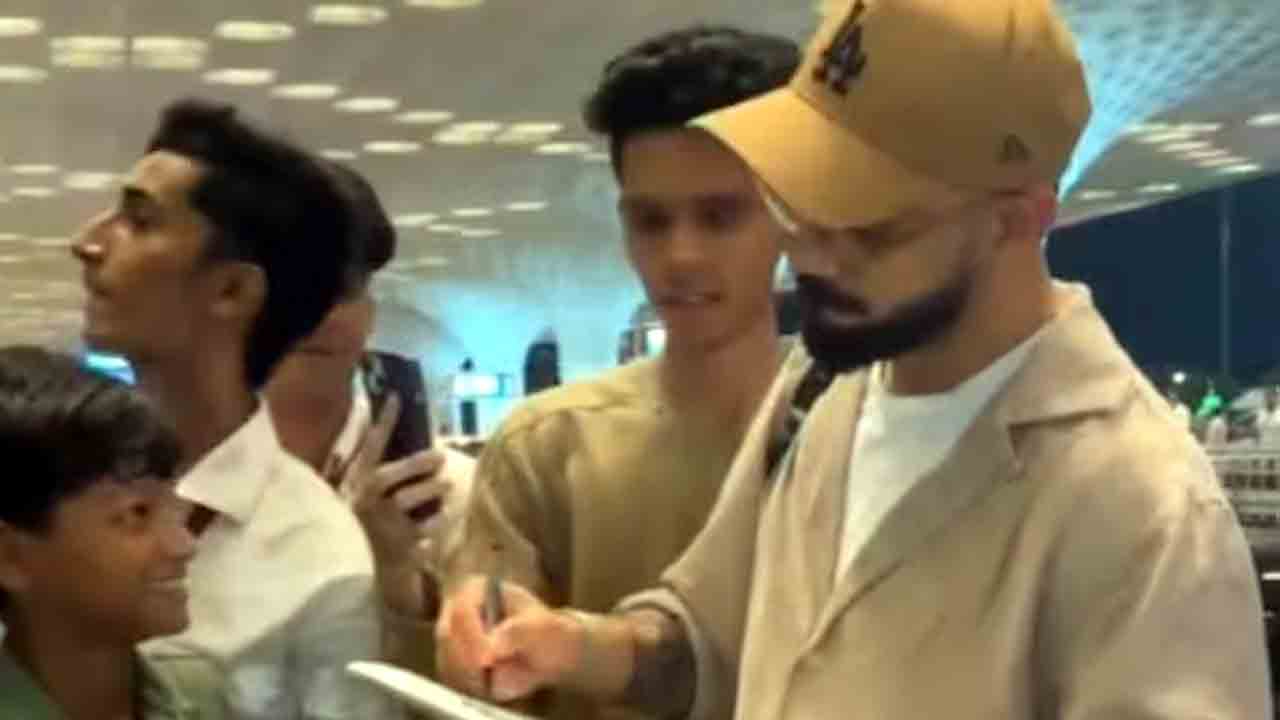 Virat Kohli | అమెరికా ఫ్లైట్‌ ఎక్కిన విరాట్‌ కోహ్లీ.. రేపటి నుంచే టీ20 ప్రపంకప్‌ షురూ