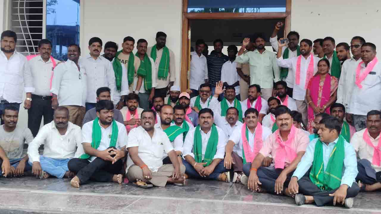 సీఎం రేవంత్‌ గద్దెదిగాలి