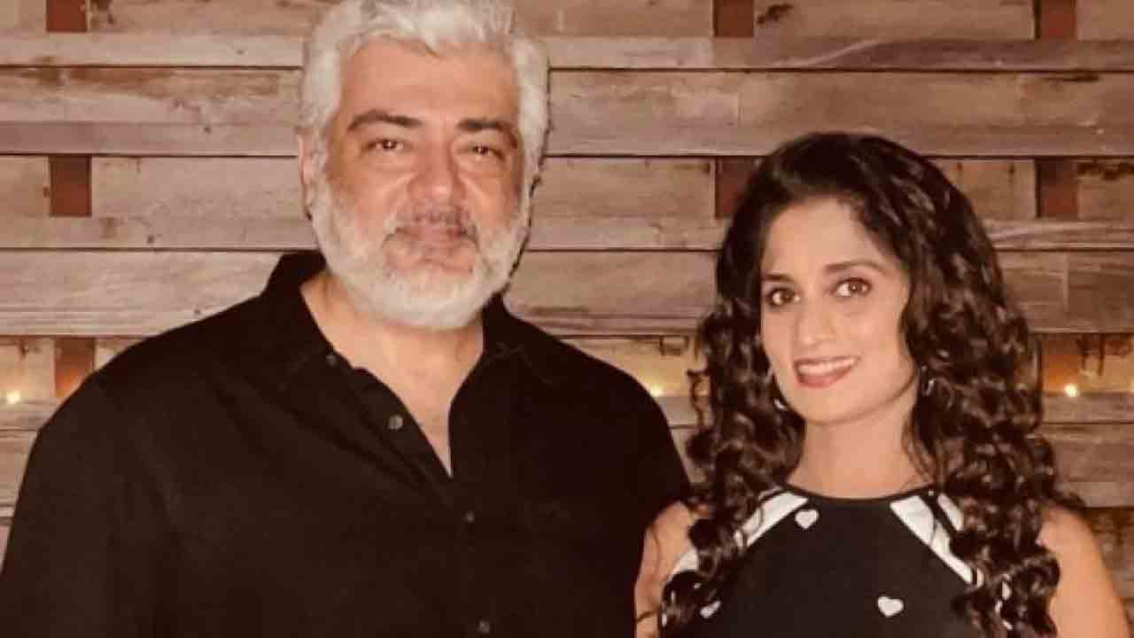 Ajith Kumar | అజిత్‌ కుమార్‌కు భార్య షాలినీ సర్‌ప్రైజ్‌ బర్త్ డే గిఫ్ట్‌.. ఇంతకీ ఏంటో అది..!