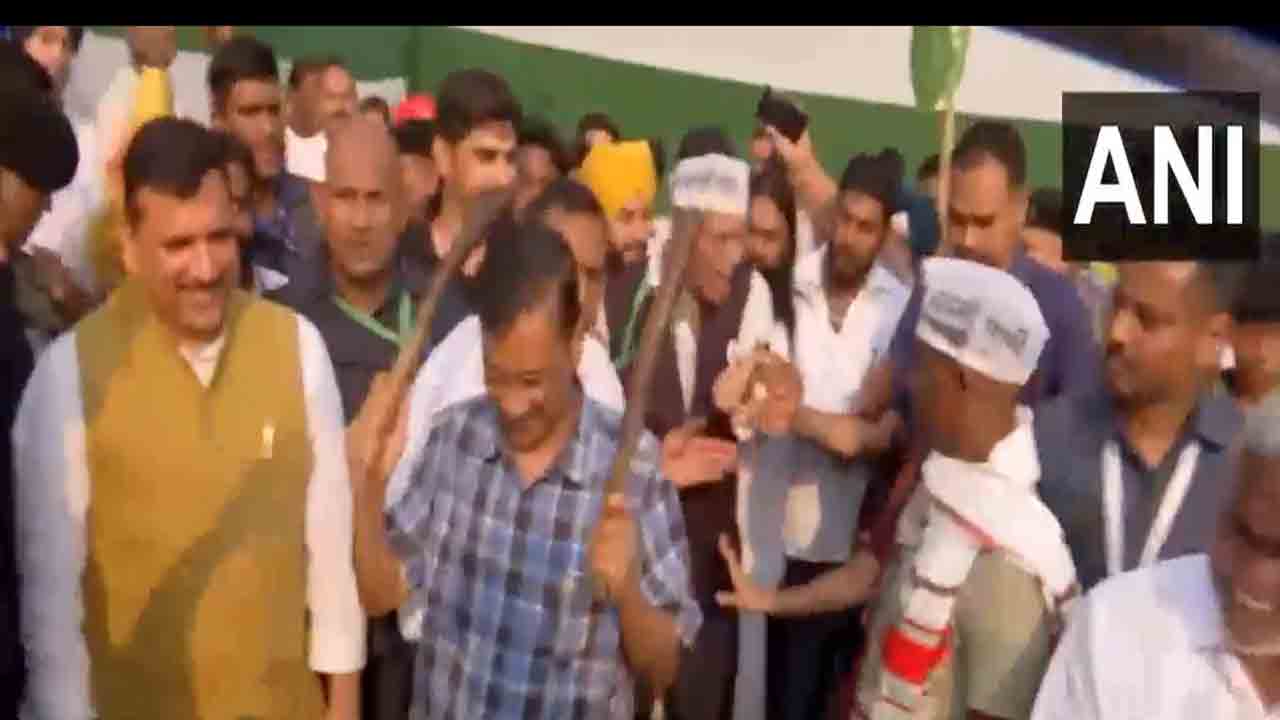 Arvind Kejriwal | కోర్టు ఉత్త‌ర్వులు లేకుండానే విప‌క్ష నేత‌ల‌ను జైల్లో పెడుతున్నారు : మోదీపై కేజ్రీవాల్ ఫైర్‌