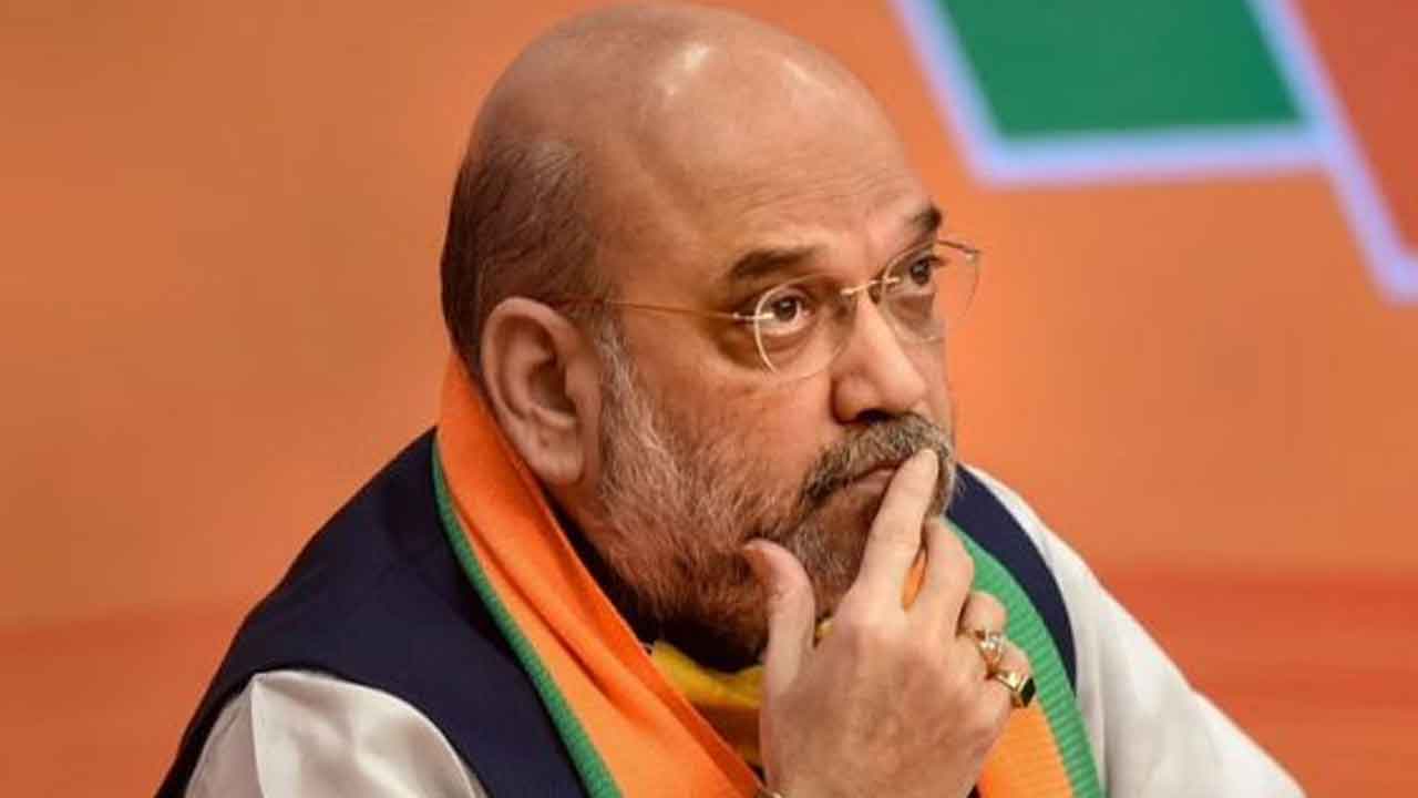 కాంగ్రెస్‌ ‘సోషల్‌’ సభ్యుల అరెస్టు