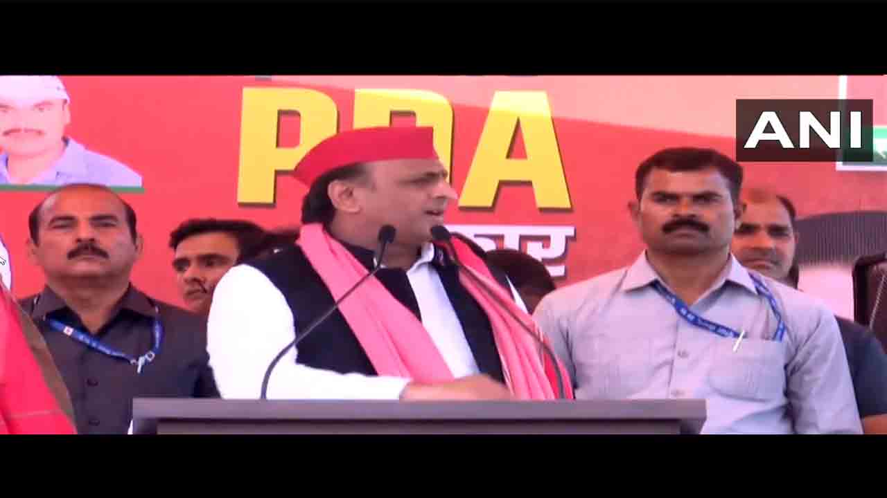 Loksabha Elections 2024 | విప‌క్ష కూటమి అధికారంలోకి వ‌స్తే రైతు రుణాలు మాఫీ : అఖిలేష్ యాద‌వ్‌