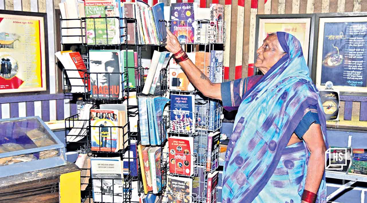 ఆమె అన్నం అక్షరం..!