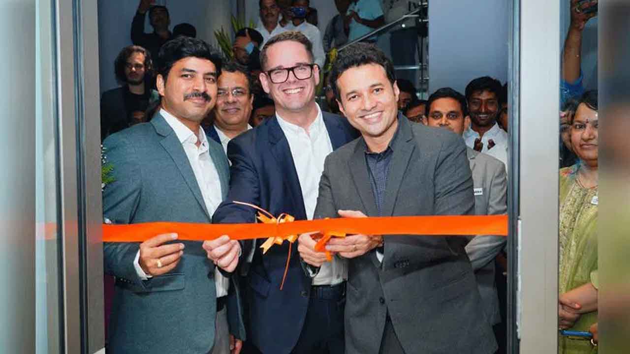 హైదరాబాద్‌లో బ్లూమ్‌ ఎక్స్‌పీరియన్స్‌ సెంటర్‌