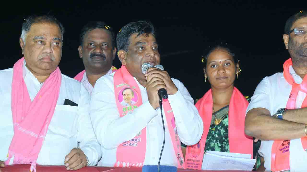 తెలంగాణ హక్కుల సాధనే ధ్యేయం