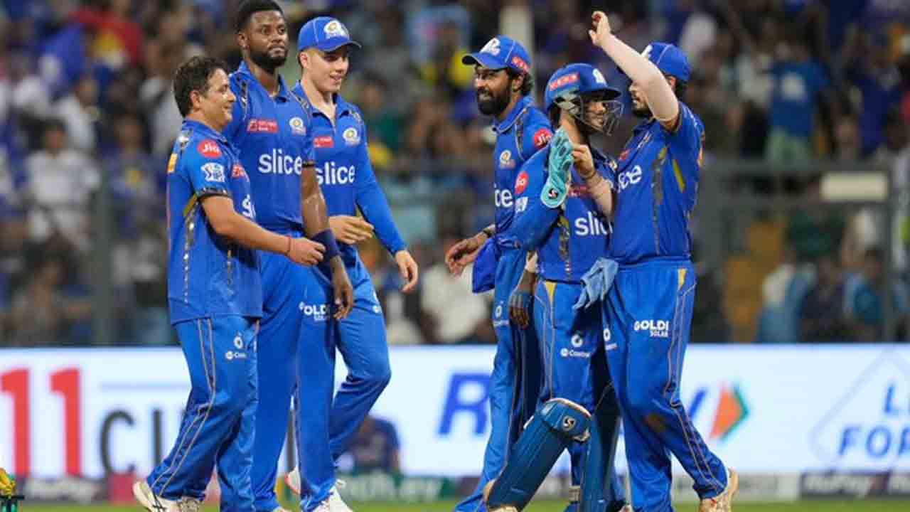 MI vs LSG | తిప్పేసిన చావ్లా.. పోరాడుతున్న‌ రాహుల్, పూర‌న్