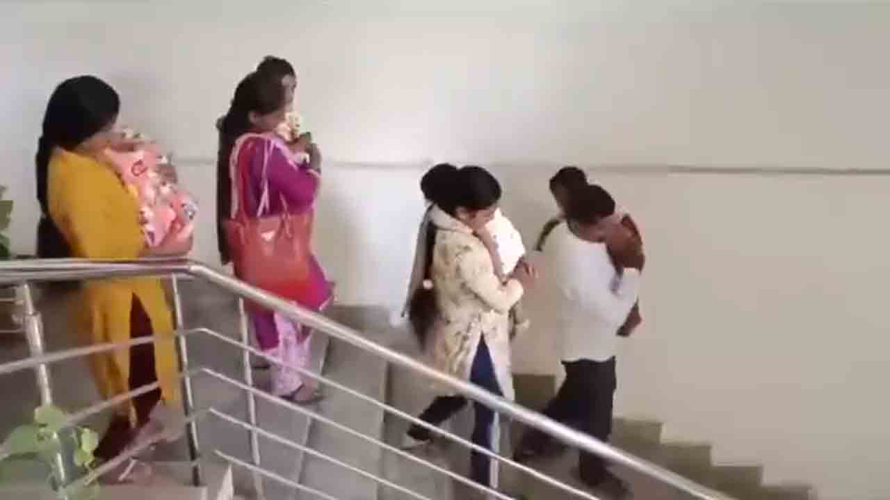 Hyderabad | పిల్ల‌ల‌ను విక్ర‌యిస్తున్న ముఠా అరెస్టు.. 16 మంది చిన్నారుల‌ను కాపాడిన రాచ‌కొండ పోలీసులు