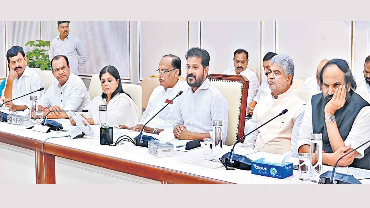 Telangana Emblem | చిహ్నంపై పీఛేముడ్.. అధికారిక చిహ్నం మార్పు నిర్ణయాన్ని వాయిదా వేసిన కాంగ్రెస్ సర్కార్