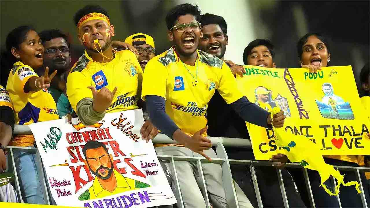 IPL 2024 | అభిమానులారా స్టేడియంలోనే ఉండండి.. స‌ర్‌ప్రైజ్ ఏంట‌బ్బా..?