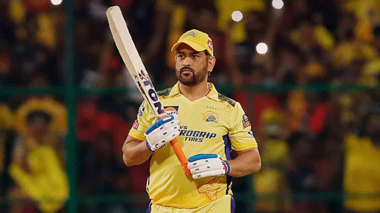Dhoni