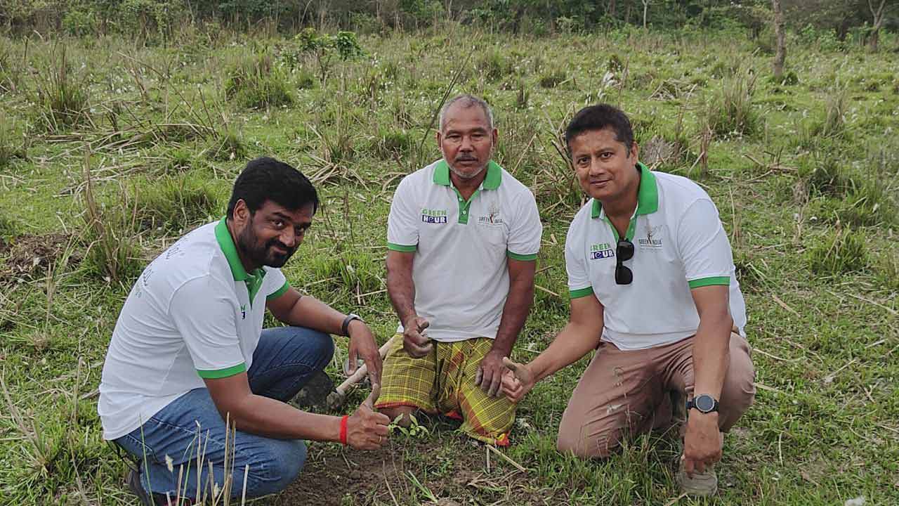 పచ్చని పుడమికి వృక్షవేద్‌ అరణ్య