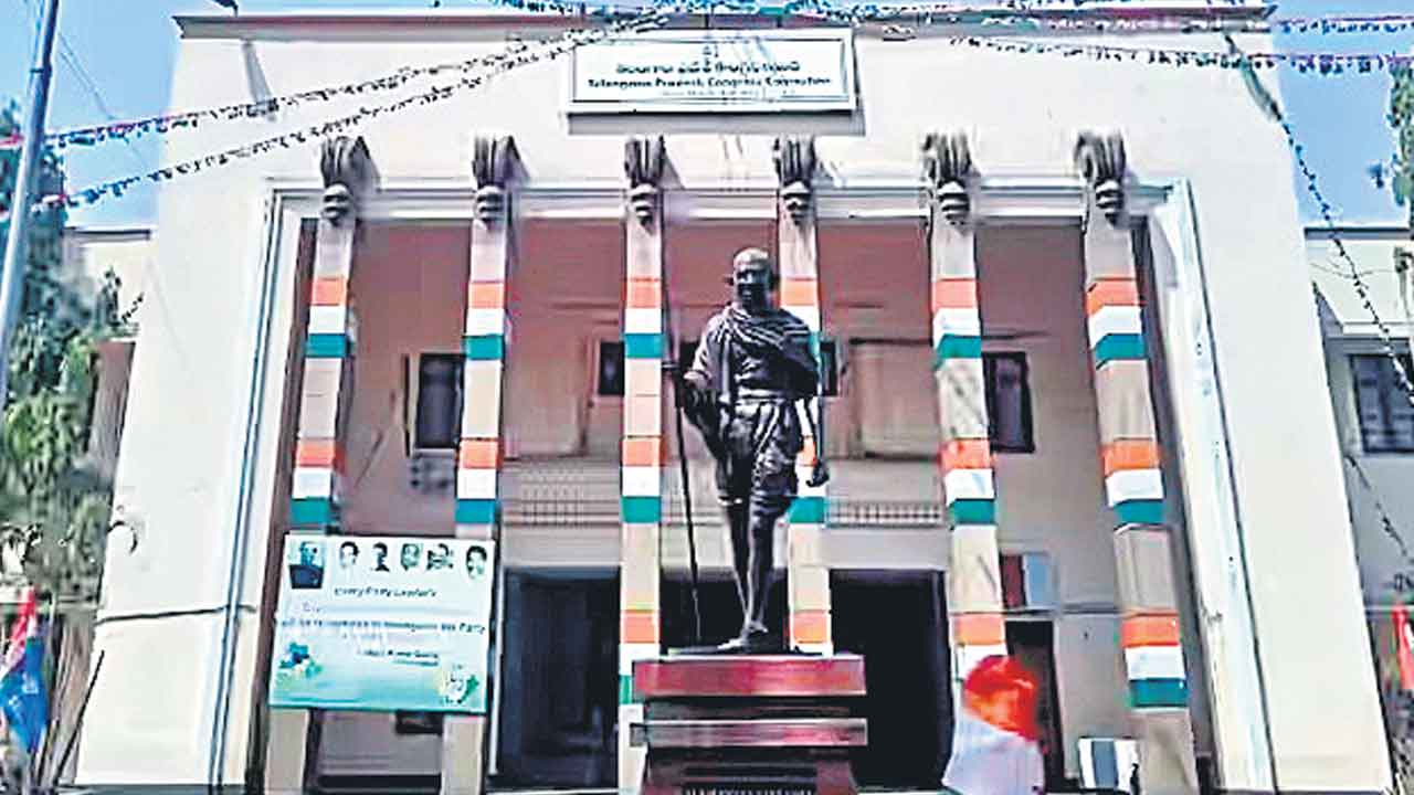 Congress | ఎన్నికల గండం.. పదవుల గ్యారెంటీ!