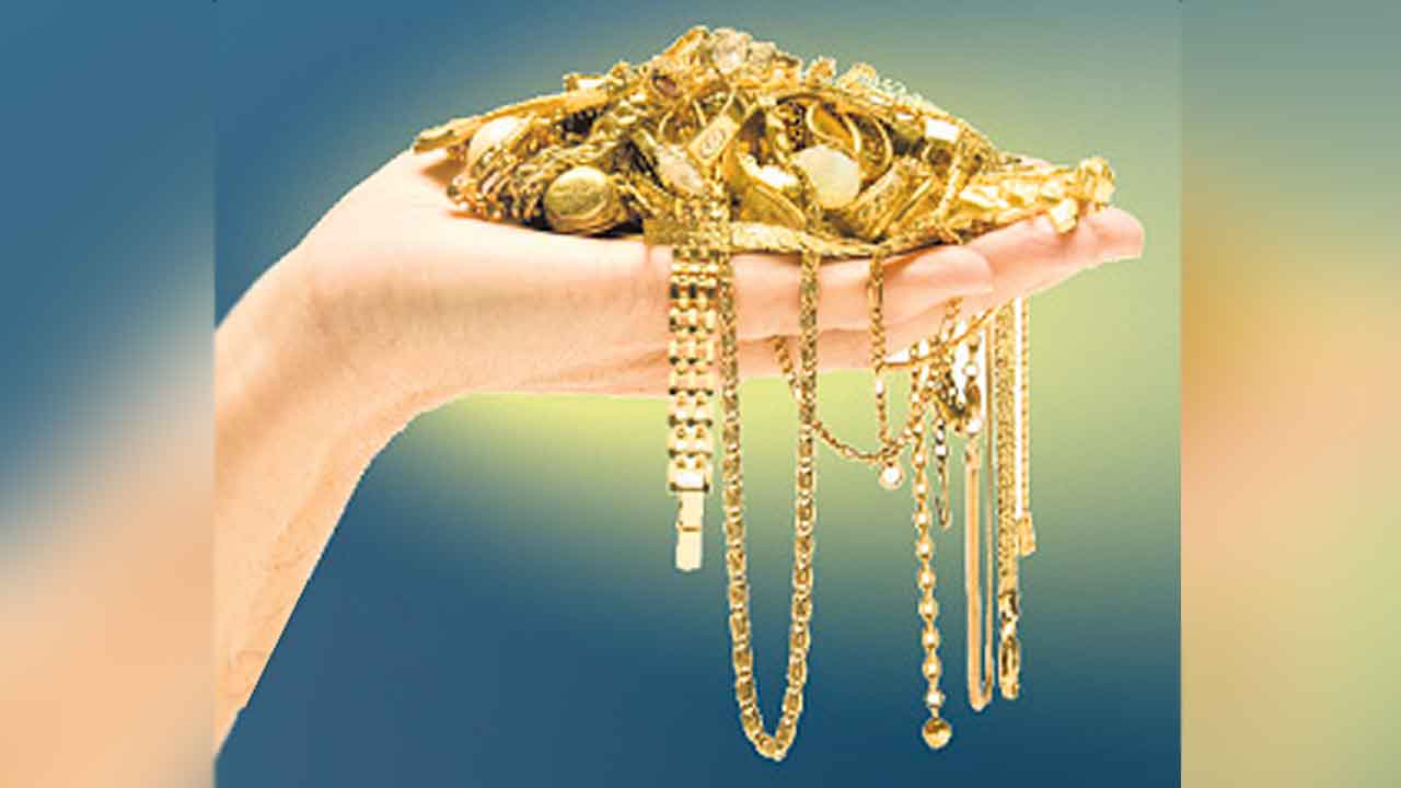 Gold Price | హైదరాబాద్‌లో ఆల్‌టైమ్‌ హైకి బంగారం ధరలు.. తులం రూ.75,160
