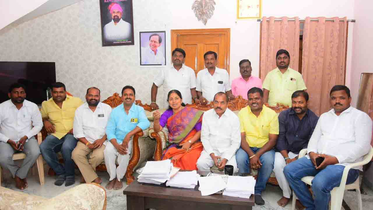 బీఆర్ఎస్ ఎమ్మెల్సీ అభ్యర్థి రాకేశ్రెడ్డి గెలుపు ఖాయం