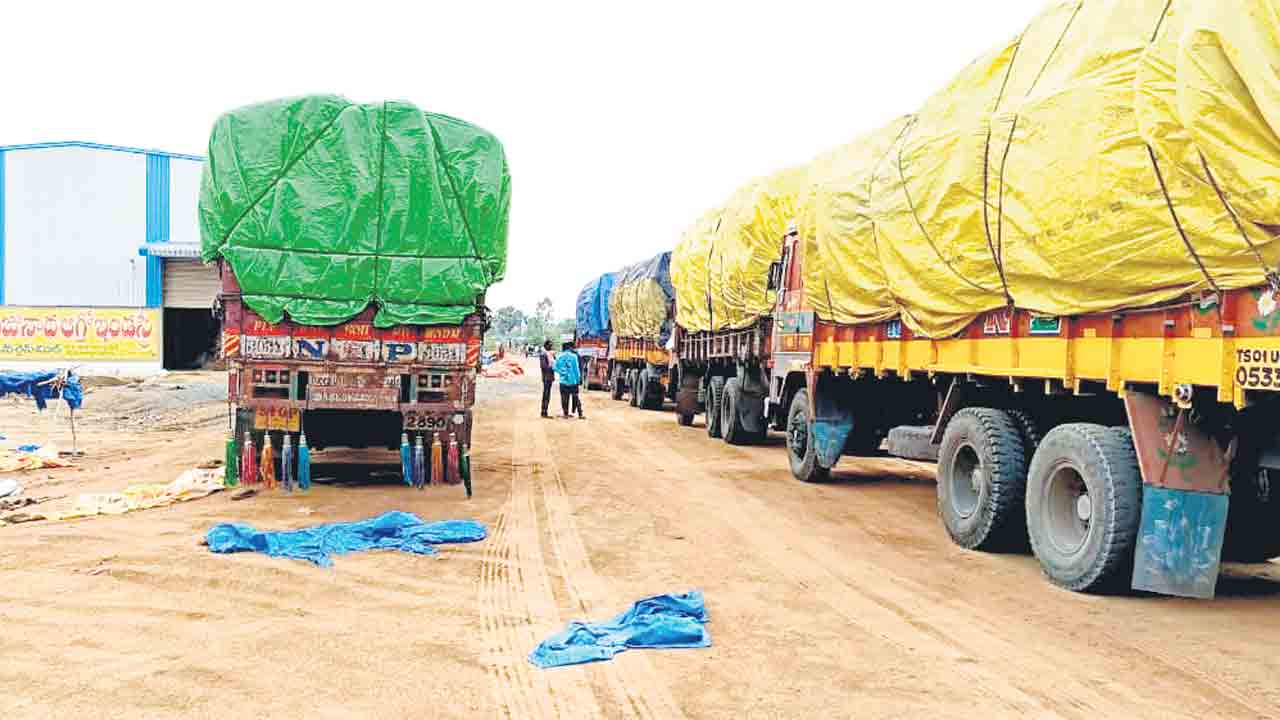 లక్ష్యం కష్టమే!