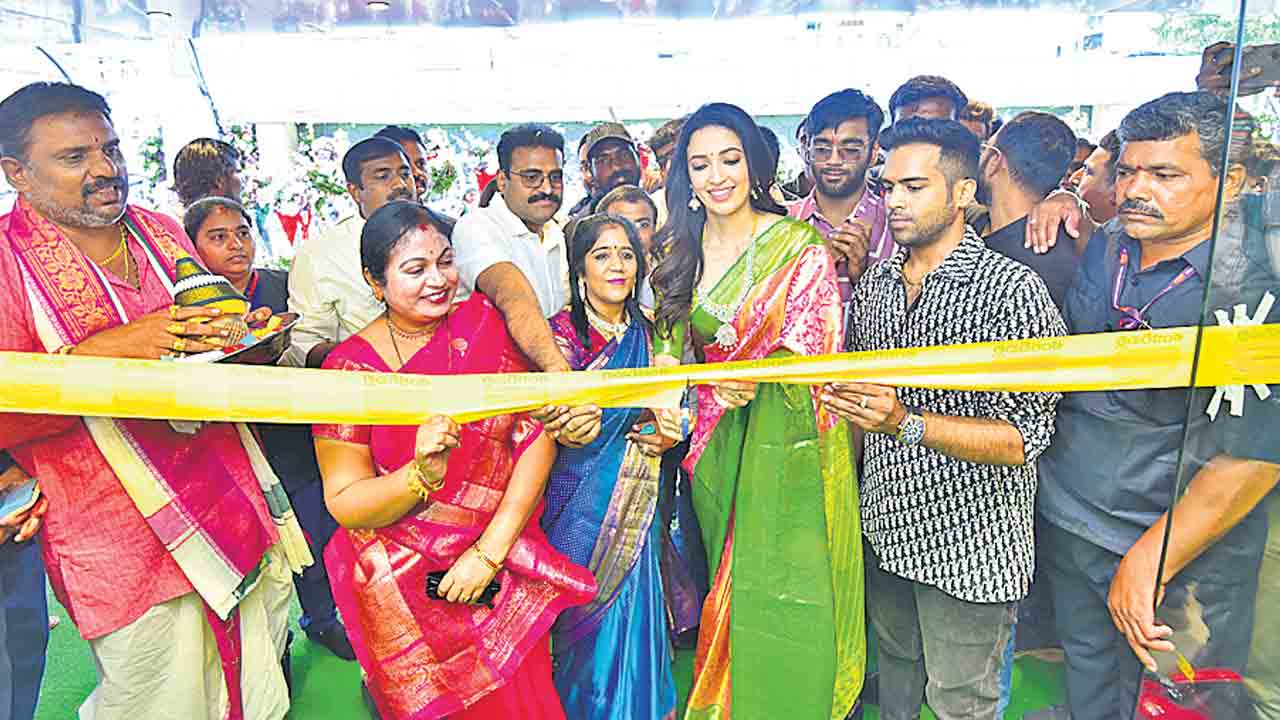 శంకర్‌పల్లిలో చందన బ్రదర్స్‌