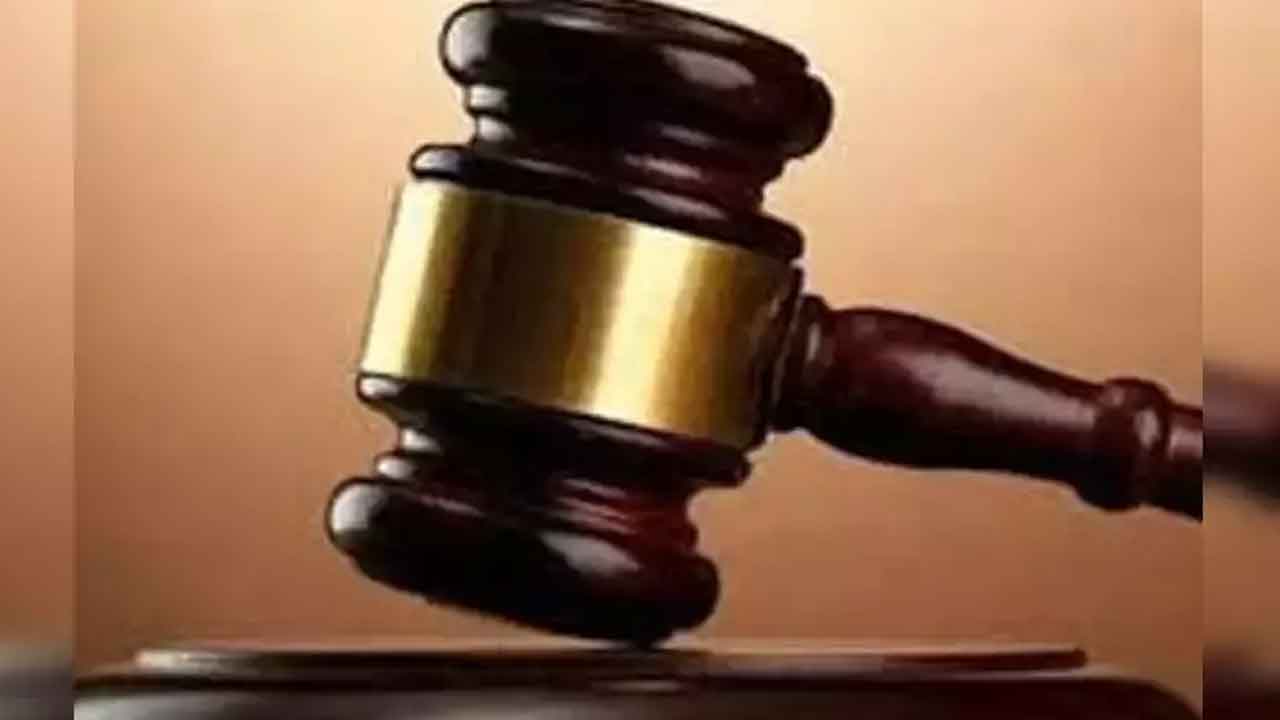 woman seeks Rs 6 lakh from husband | భర్త నుంచి రూ. 6 లక్షలకుపైగా భరణం కోరిన   మహిళ.. న్యాయమూర్తి మండిపాటు