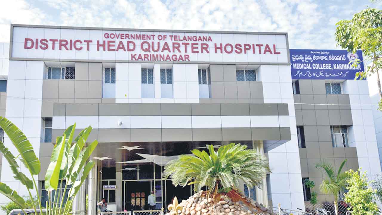 నర్సింగ్‌ ఆఫీసర్లకు జీతాలేవి