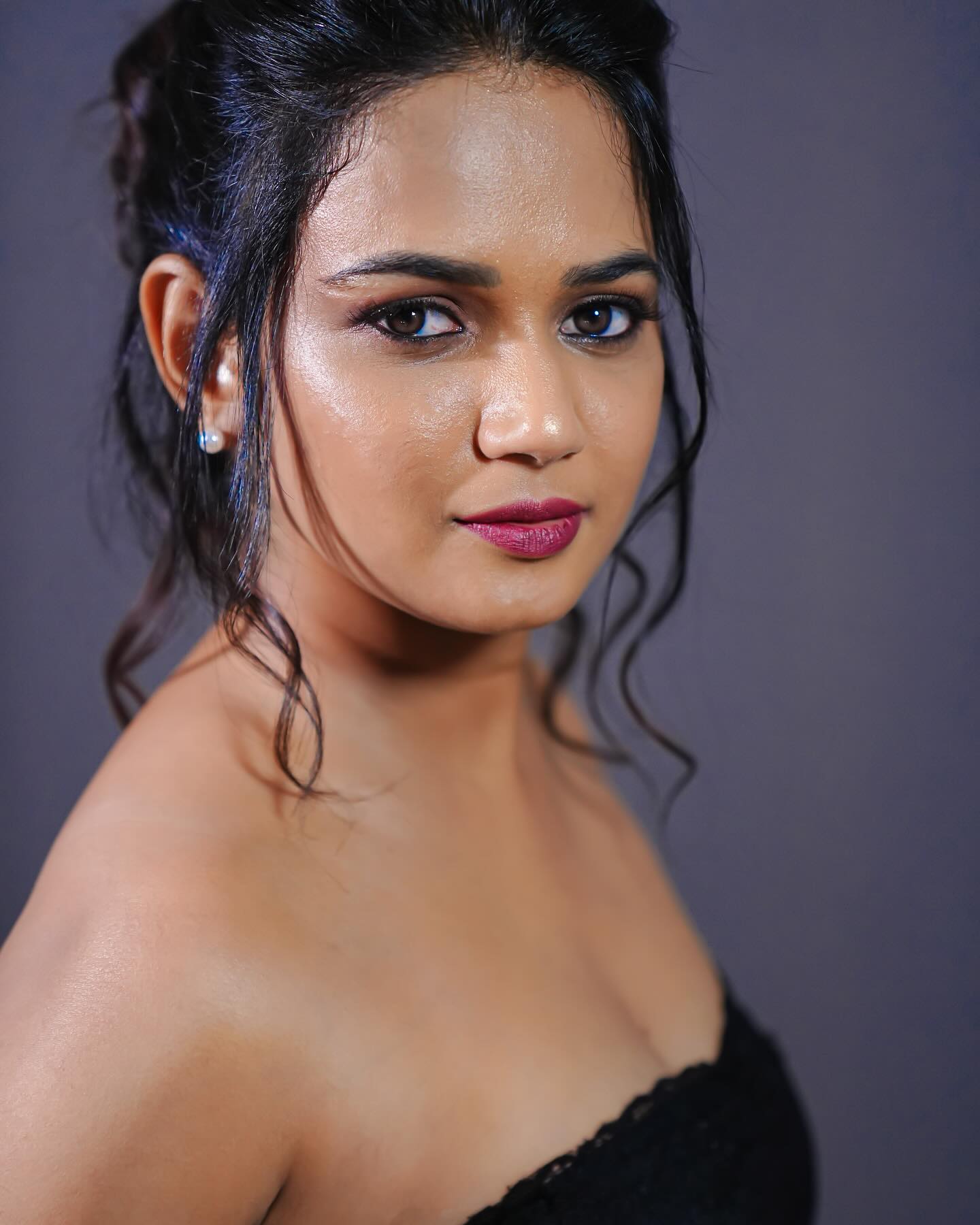 Ariyana Glory
