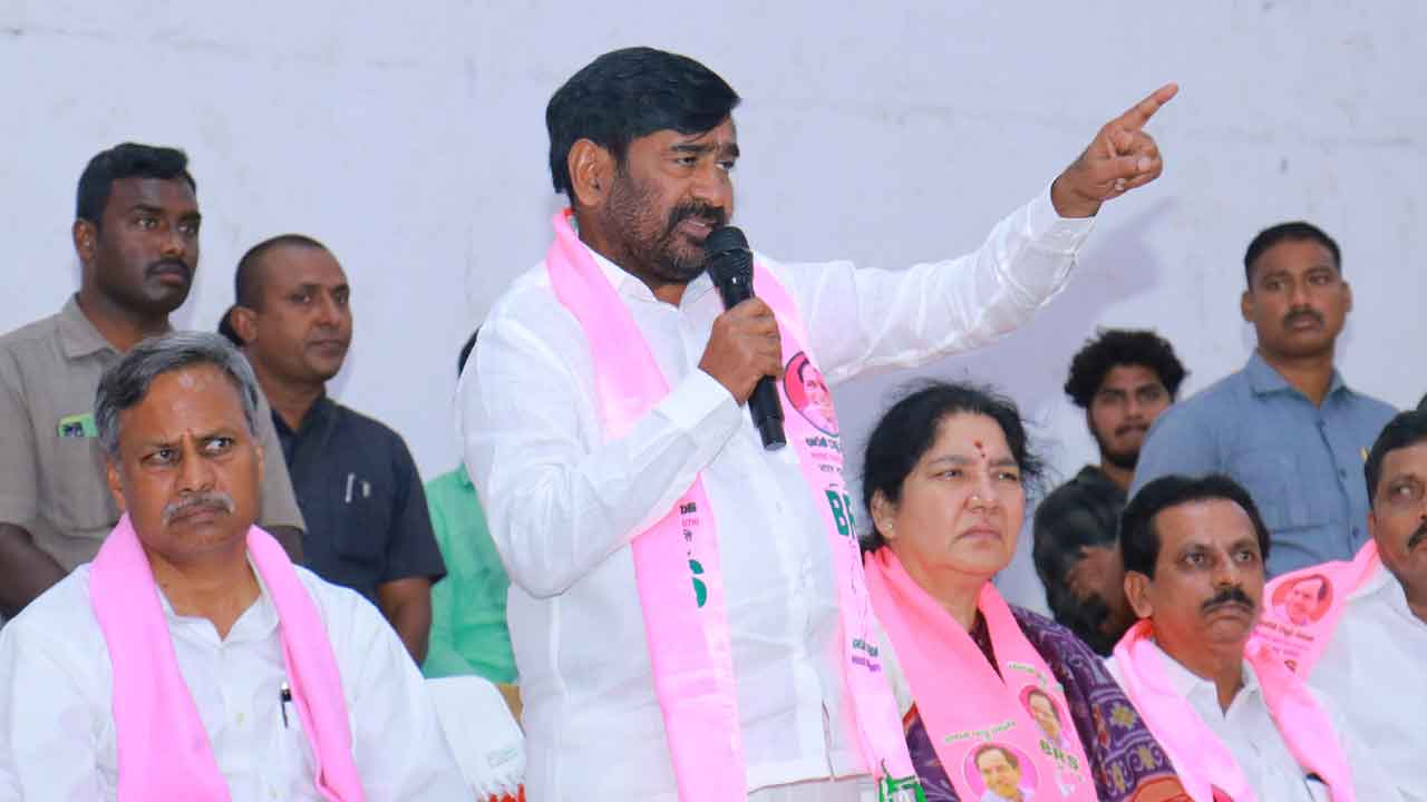 Jagadish Reddy | కేసీఆర్ బస్సు యాత్రతో ఆ పార్టీల్లో వణుకు మొదలైంది : ఎమ్మెల్యే జగదీష్ రెడ్డి