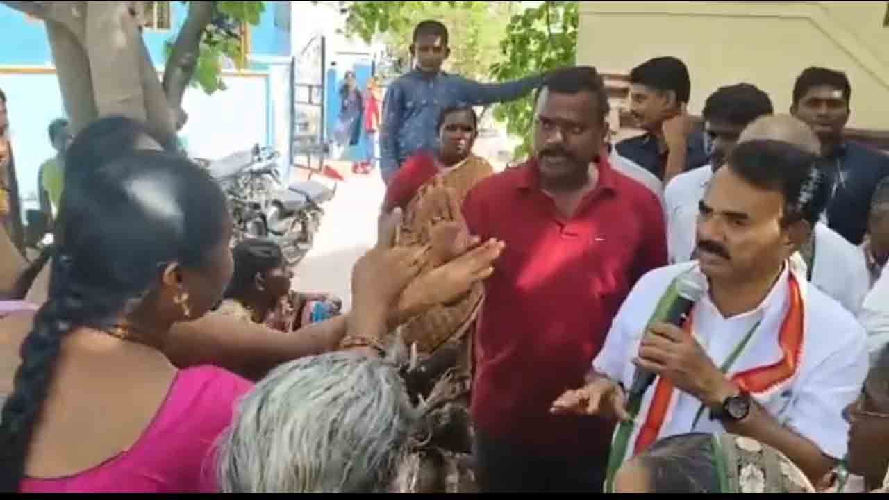 Jupally Krishna Rao | మంత్రి జూపల్లి కృష్ణారావుపై తిరగబడ్డ మహిళలు..