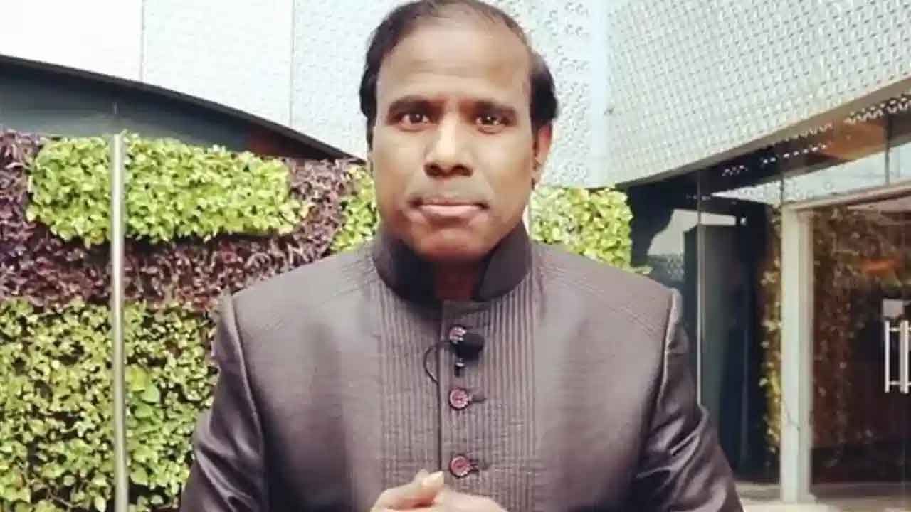 KA Paul | రాష్ట్రంలో ప్రజాస్వామ్యాన్ని కాపాడండి.. పార్టీ ఫిరాయించిన ఎమ్మెల్యేలపై హైకోర్టులో కేఏ పాల్ పిటిషన్