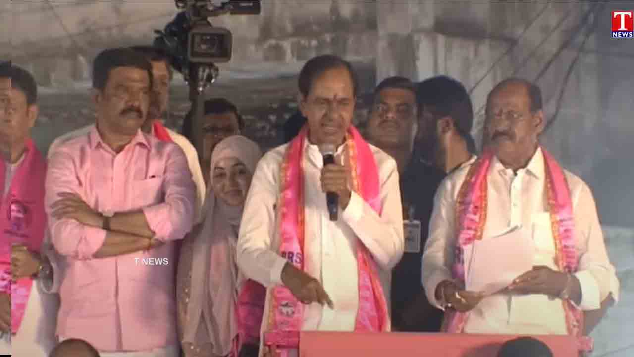 KCR | నేను హిందువును.. తెలంగాణ ప్ర‌జ‌ల ఆత్మ‌బంధువును : కేసీఆర్