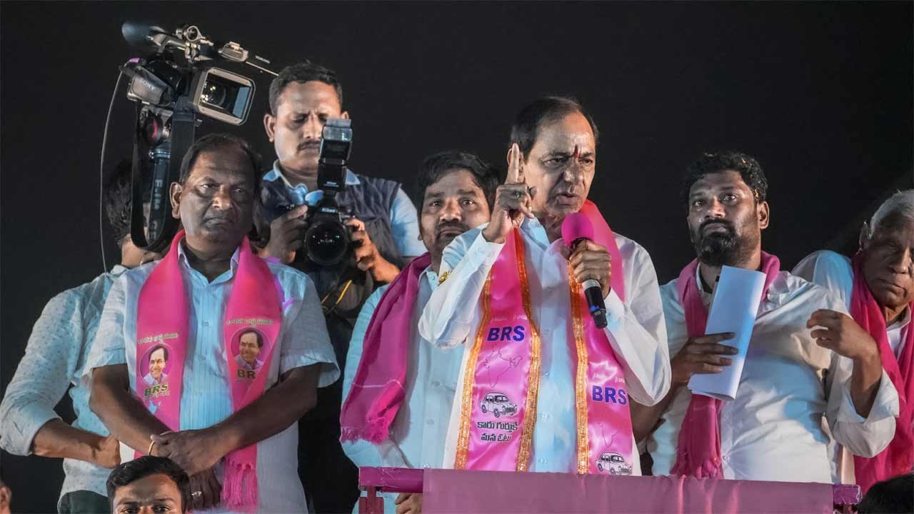 KCR | పెద్దపల్లిలో ఆగర్భ శ్రీమంతుడికి.. భూగర్భ కార్మికుడికి మధ్యే పోటీ : కేసీఆర్‌