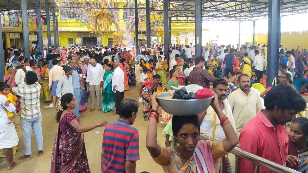 Komuravelli | కొమురవెల్లి ‘మల్లన్న’ను దర్శించుకున్న భక్తులు