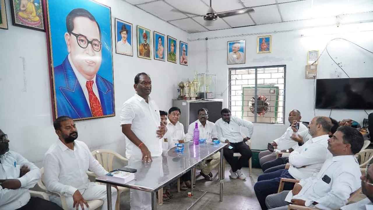 Koppula Eshwar | న్యాయవాదుల సమస్యల పరిష్కారానికి కృషి చేస్తా: కొప్పుల ఈశ్వర్