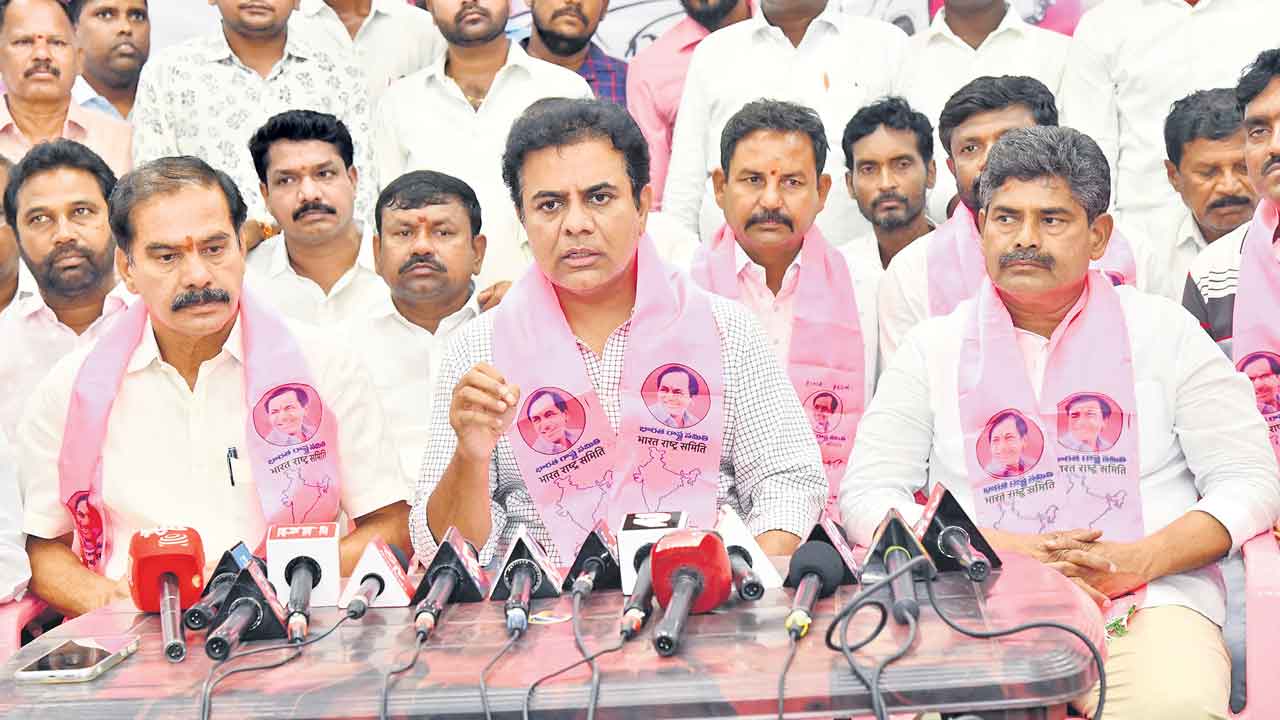KTR | బీజేపీతో కాంగ్రెస్‌ డమ్మీ ఫైట్‌.. కేంద్రంలో ప్రాంతీయ పార్టీలదే హవా : కేటీఆర్‌