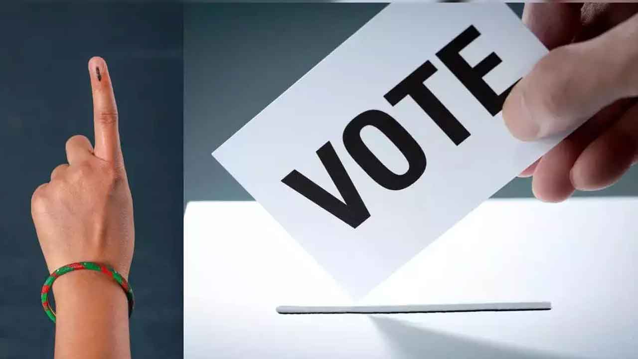 పోలింగ్‌కు సన్నద్ధం.. లోక్‌సభ ఎన్నికలకు ముమ్మర ఏర్పాట్లు