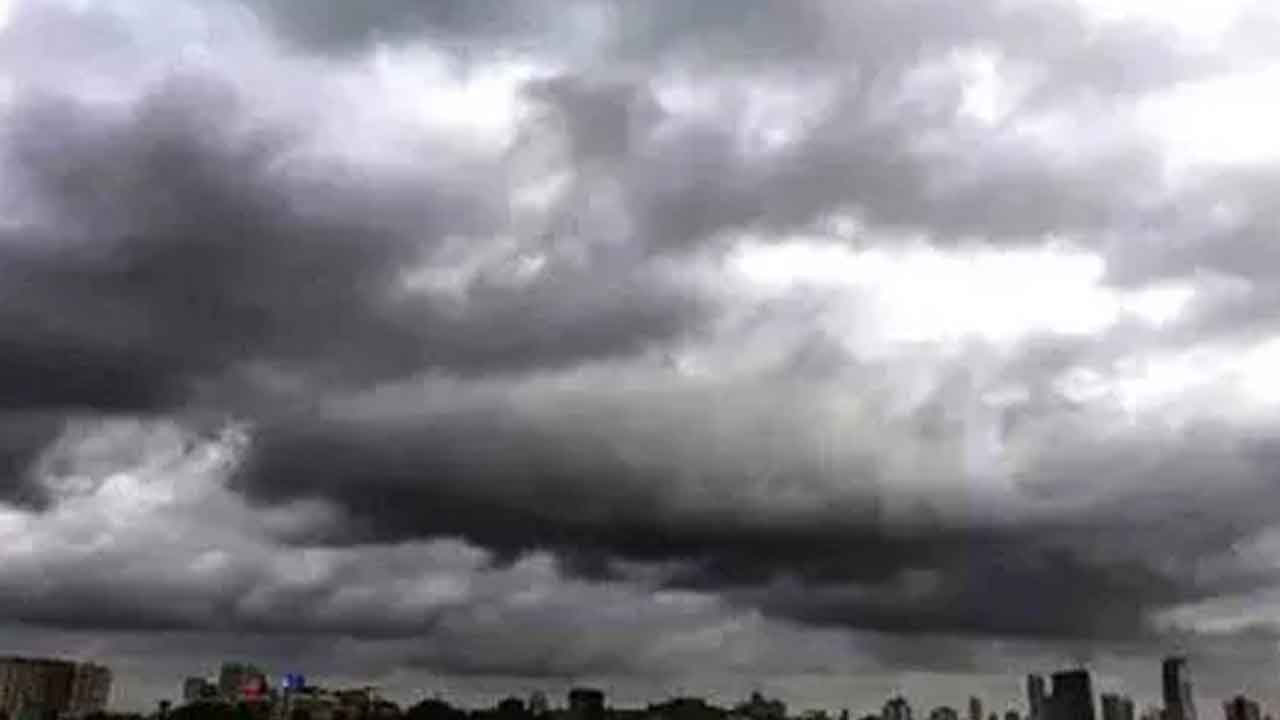 బంగాళాఖాతంలో నేడు అల్పపీడనం