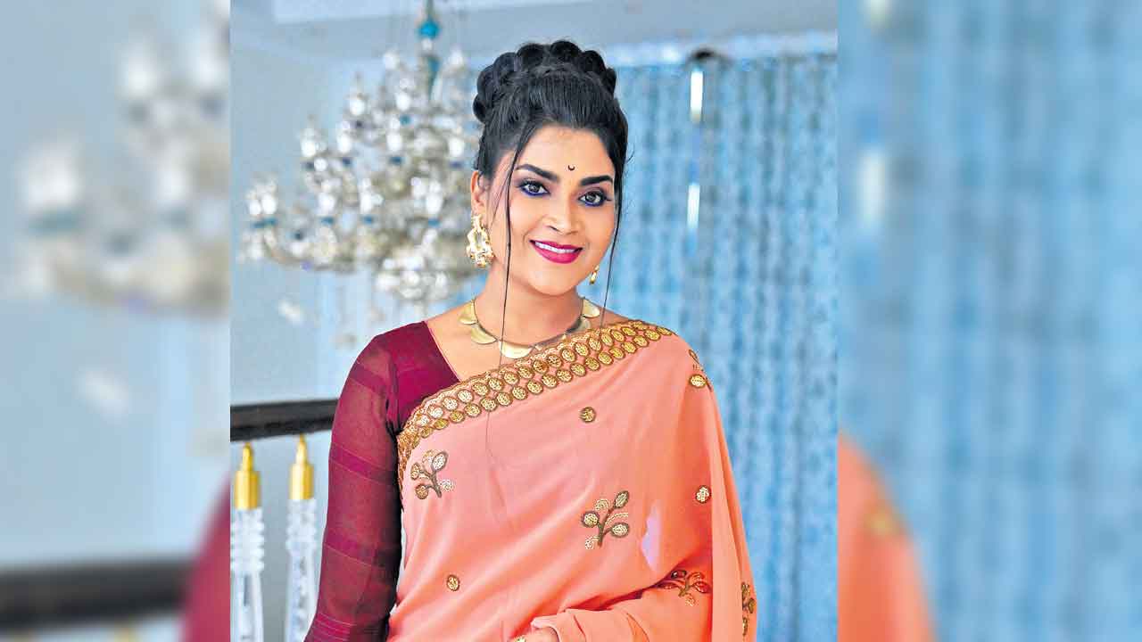 నేనెప్పటికీ ఆట మౌనికనే!