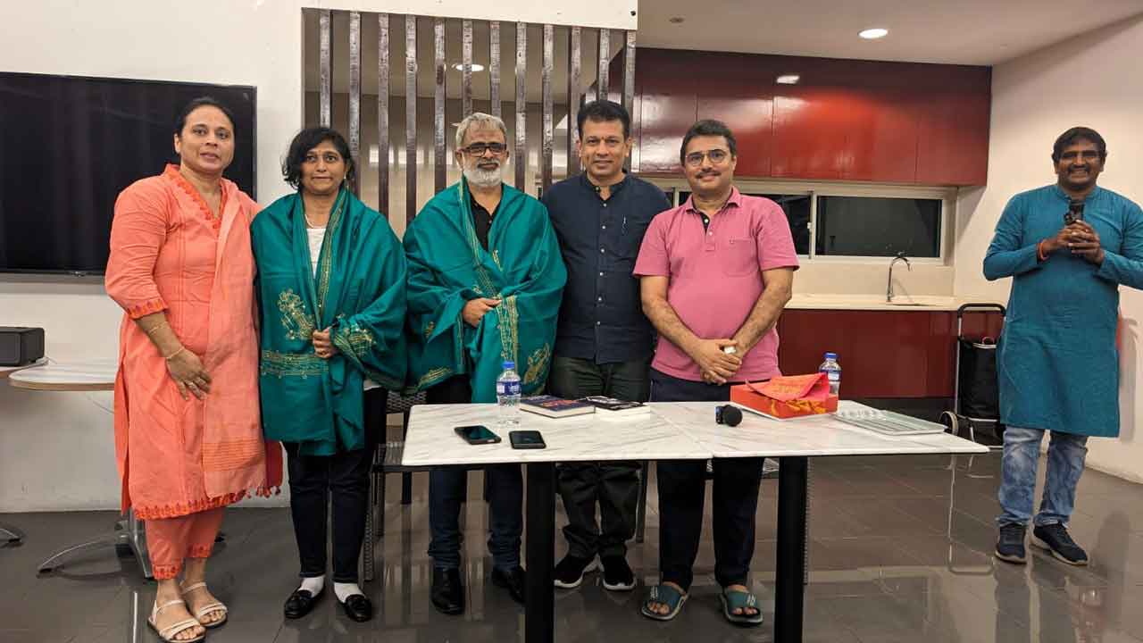NRI | సింగపూర్లో ఘనంగా ‘పాట షికారుకొచ్చింది’ పుస్తక పరిచయ కార్యక్రమం