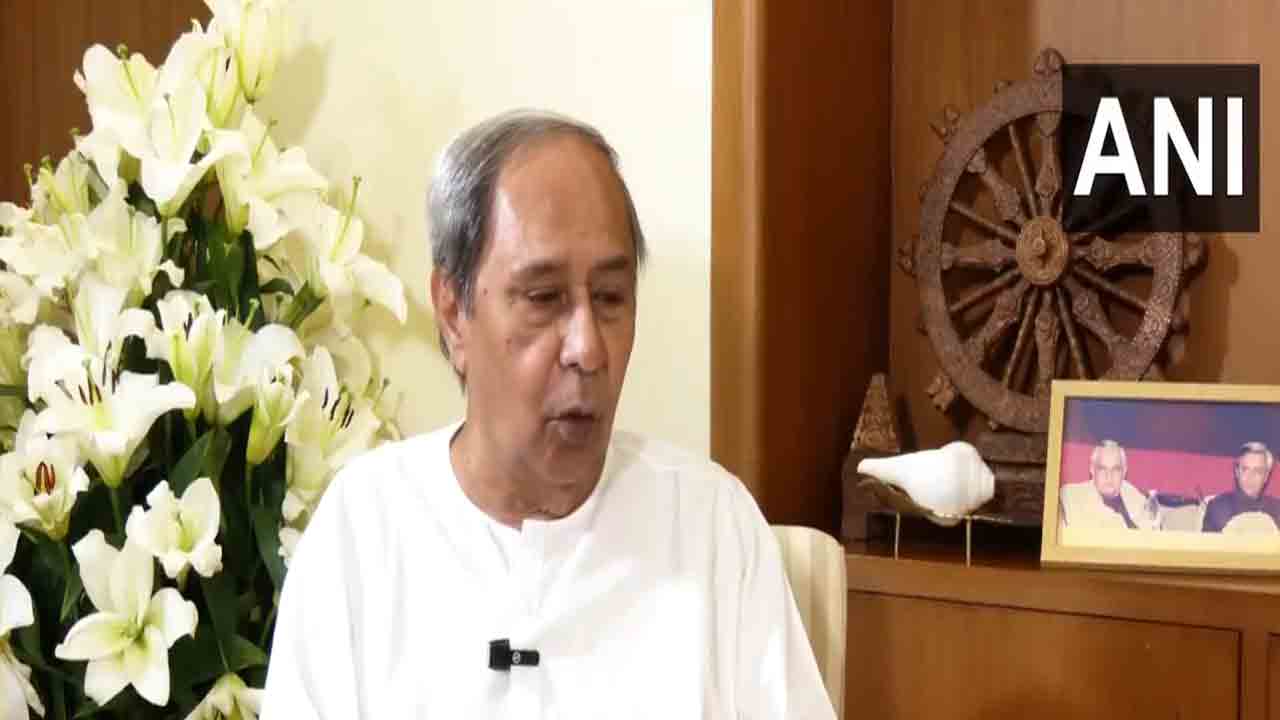 న‌వీన్ ప‌ట్నాయ‌క్ వెనుక వీకే పాండ్య‌న్ : విప‌క్షాల ఆరోప‌ణ‌ల‌పై స్పందించిన ఒడిషా సీఎం
