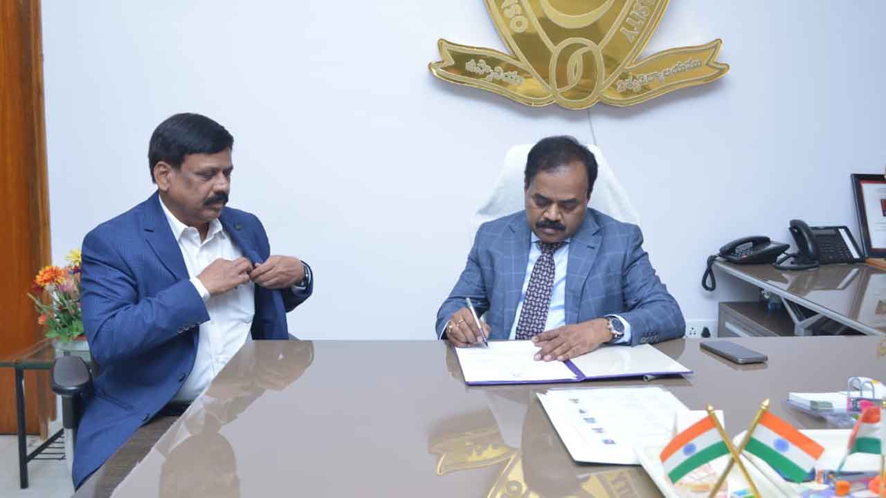 OU | ఓయూ ఇంచార్జి వీసీగా బాధ్యతలు స్వీకరించిన దాన కిశోర్‌